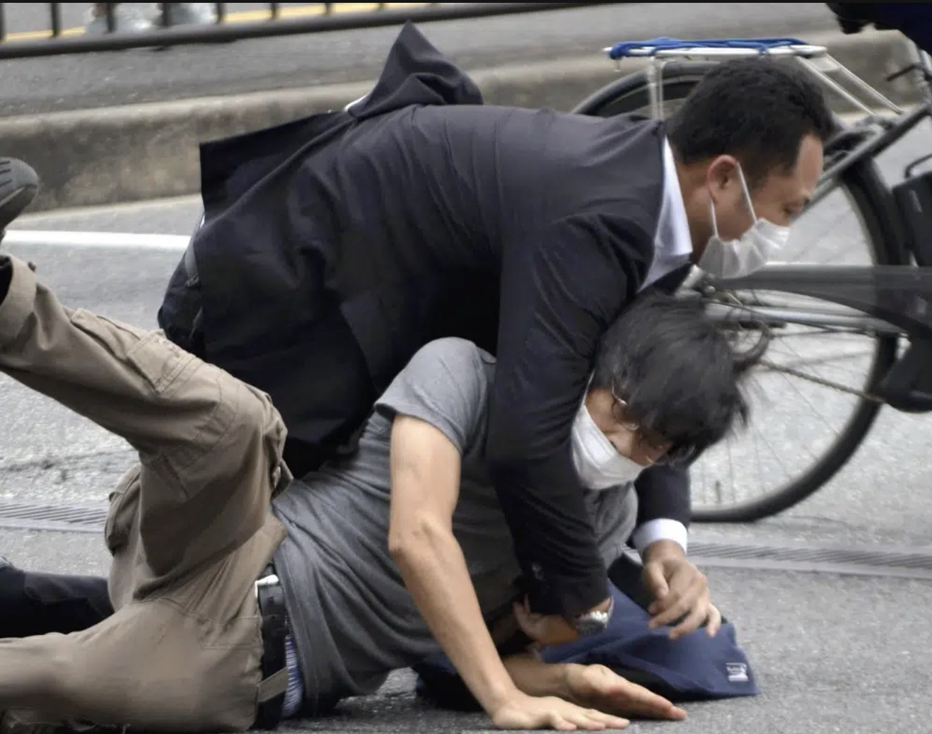 Nhật Bản chính thức buộc tội nghi phạm sát hại ông Abe