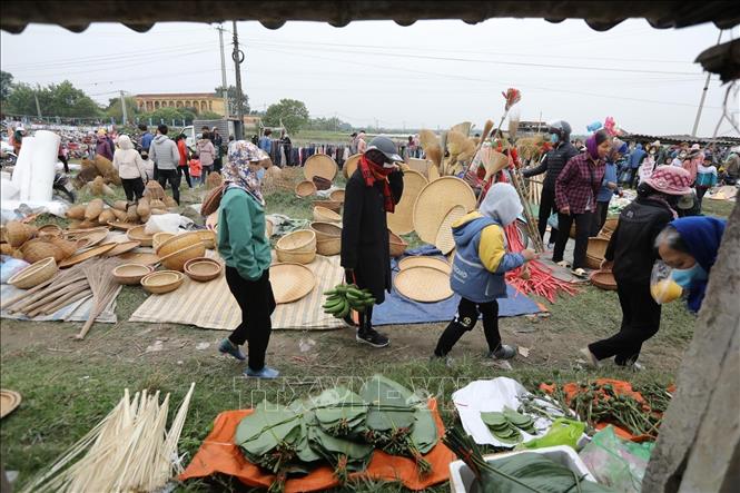 VIDEO: Nét đẹp phiên chợ mỗi năm chỉ họp một phiên ở Ninh Giang