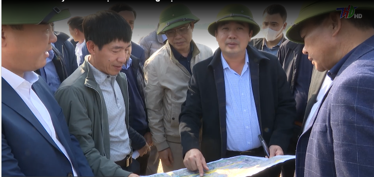 VIDEO: Bí thư Tỉnh ủy Trần Đức Thắng kiểm tra Dự án đường dẫn cầu Đồng Việt