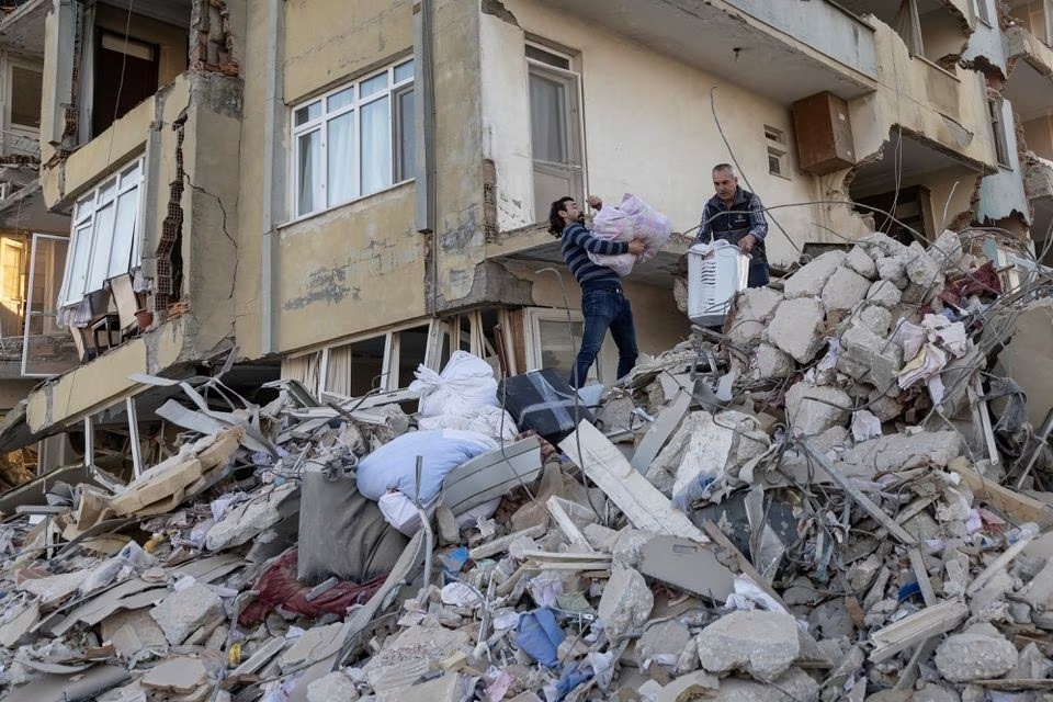 Thổ Nhĩ Kỳ bắt giữ 184 người sau trận động đất hủy diệt