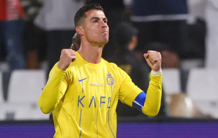 Ronaldo tạo thống kê khó tin ở tuổi 39