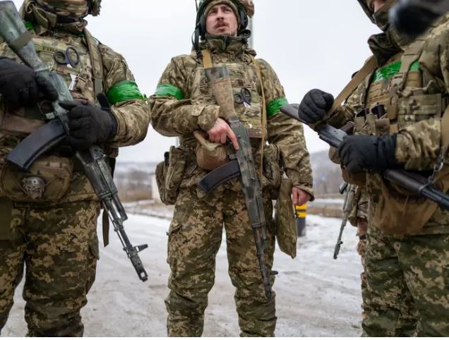 Ukraine dự báo khả năng Nga cạn vũ khí, hai bên sắp bước vào trận giao tranh quyết định 