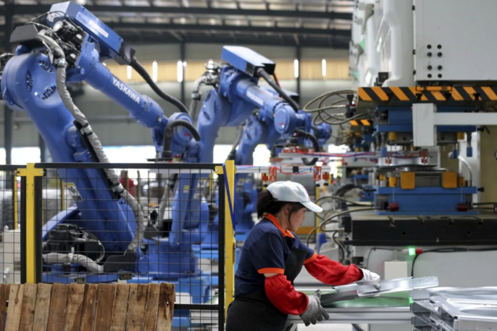 Lao động Trung Quốc đang bị robot 'chiếm lĩnh' với tốc độ nhanh nhất thế giới