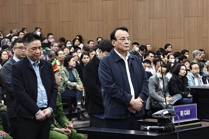     Chủ tịch Tập đoàn Tân Hoàng Minh bị đề nghị 9-10 năm tù 