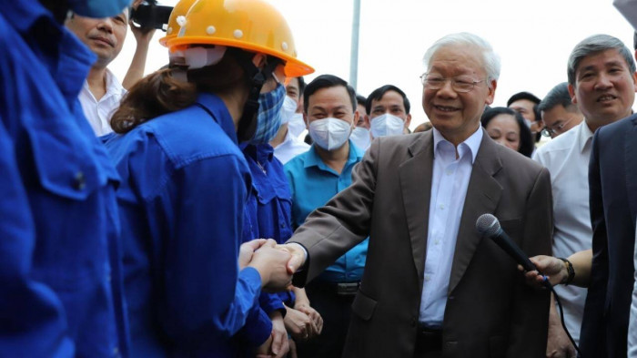Tổng Bí thư Nguyễn Phú Trọng thăm công nhân ngành than ở Quảng Ninh