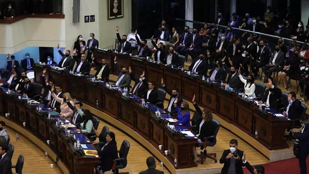 Quốc hội El Salvador bỏ phiếu bãi nhiễm các thẩm phán Tòa án tối cao