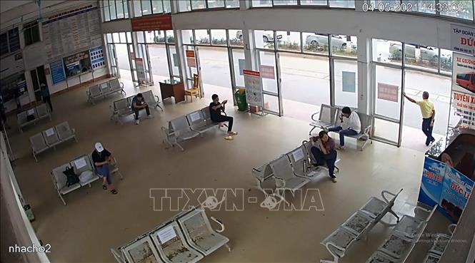 Quảng Ninh thí điểm xử phạt vi phạm về phòng chống dịch qua camera giám sát