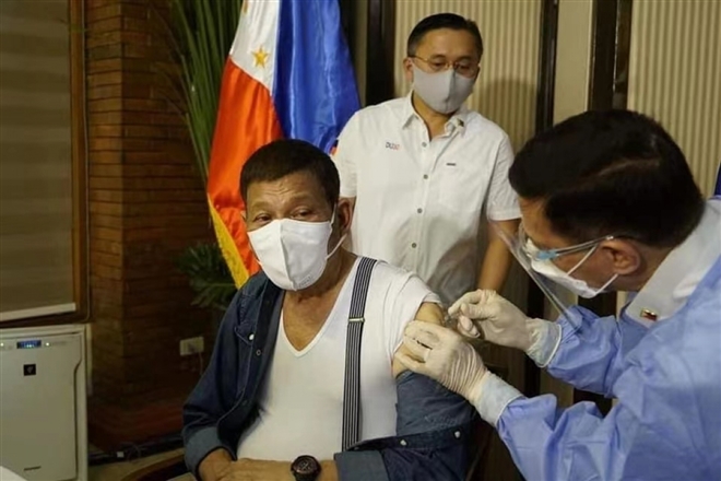 Tổng thống Philippines đòi trả vaccine Sinopharm cho Trung Quốc