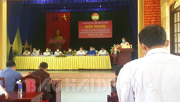 Người ứng cử Đại biểu HĐND tỉnh tiếp xúc cử tri  tại Cẩm Giàng