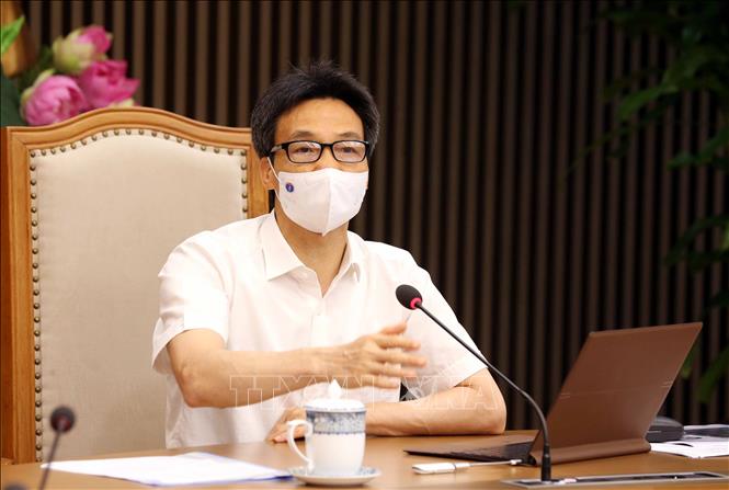 Bàn các biện pháp cấp bách để khống chế dịch ở Bắc Giang và Bắc Ninh