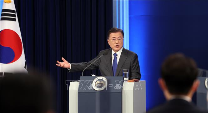 Tổng thống Hàn Quốc lạc quan về tăng trưởng kinh tế    