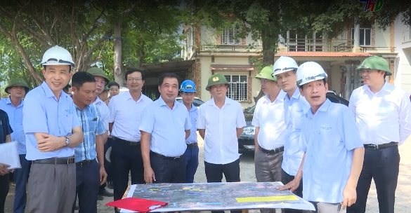 VIDEO: Bí thư Tỉnh ủy kiểm tra tiến độ dự án đường dẫn cầu Đồng Việt