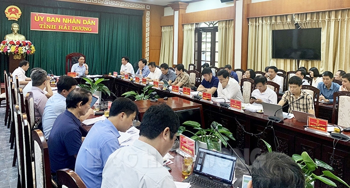 UBND tỉnh tổ chức phiên họp thường kỳ tháng 5 (lần 3)