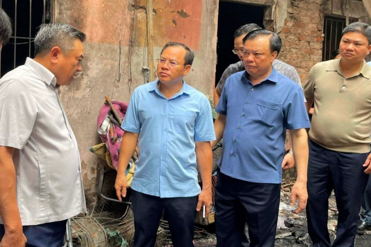 Lãnh đạo Chính phủ, Quốc hội, Hà Nội kiểm tra hiện trường vụ cháy ở Trung Kính