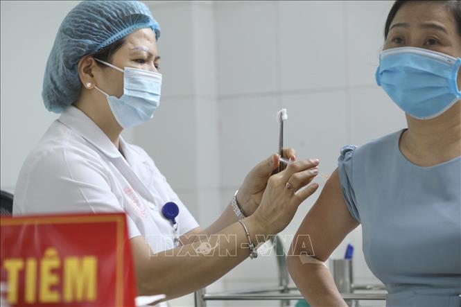 Nhiều tín hiệu mới về vaccine phòng COVID-19 tại Việt Nam