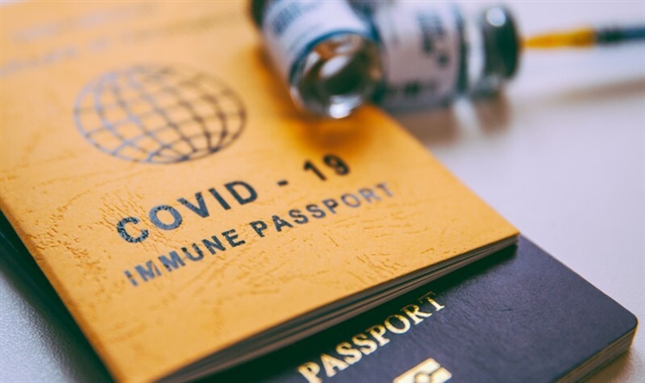 Sớm áp dụng ‘hộ chiếu vaccine’ để cứu hàng không 