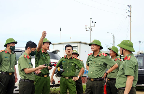 Nhóm người ở Nghệ An bắt giữ công an, tấn công 5 cán bộ bị thương 