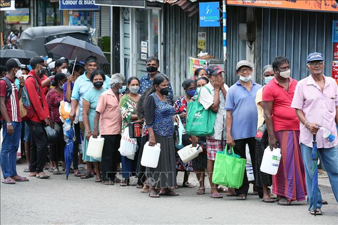 Sri Lanka đối mặt với 'khủng hoảng kép' 