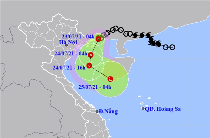 Áp thấp nhiệt đới cách Quảng Ninh 40km, Bắc Bộ mưa rất lớn 