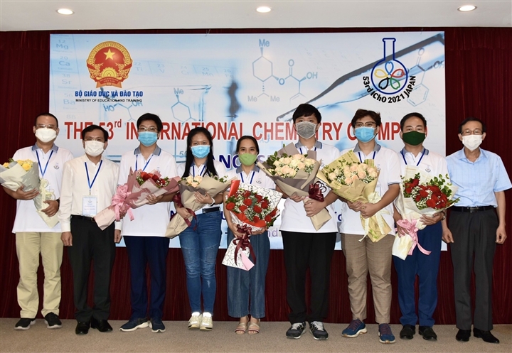 3 thí sinh Việt giành huy chương Vàng Olympic Hóa học quốc tế 2021 