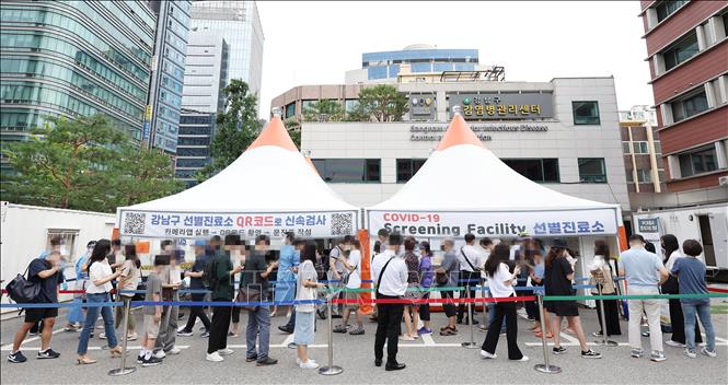 Dịch COVID-19: Hàn Quốc ghi nhận số lượng bệnh nhân chuyển nặng cao nhất trong vòng 2 tháng 