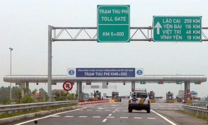 Tạm dừng thu phí cao tốc Nội Bài - Lào Cai 