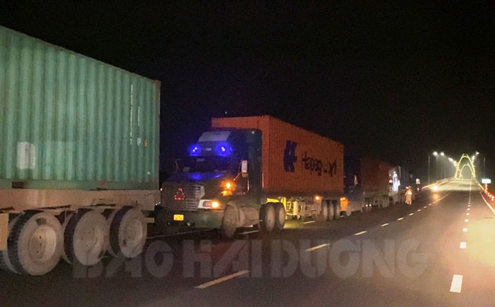  Thanh Hà quyết liệt xử lý xe container trên 4 trục đi qua cầu Quang Thanh