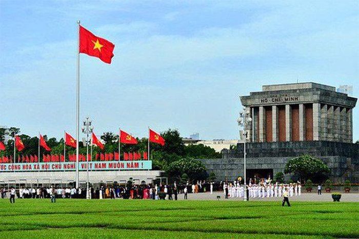 Tiếp tục tổ chức Lễ viếng Chủ tịch Hồ Chí Minh từ ngày 15/8/2023 