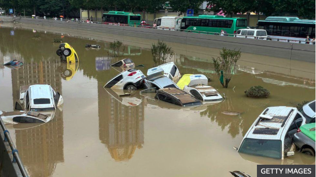 Miền trung Trung Quốc nâng cảnh báo lũ lụt lên kịch thang 