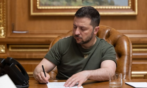 Động thái bất ngờ của Tổng thống Ukraine Zelensky