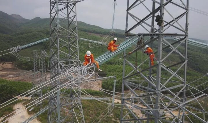 Khánh thành dự án đường dây 500kV mạch 3 từ Quảng Trạch đến Phố Nối