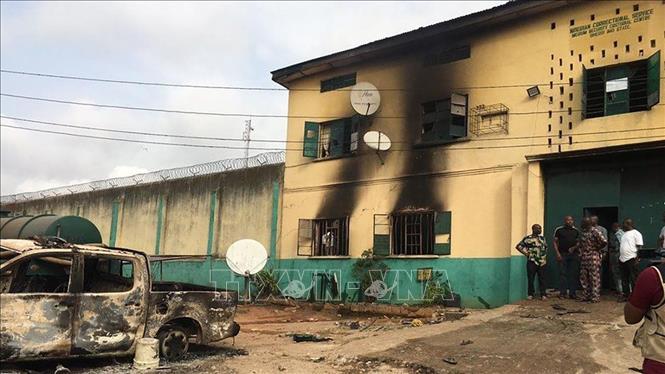 Nigeria bắt lại 108 tù nhân tẩu thoát sau vụ phá ngục 