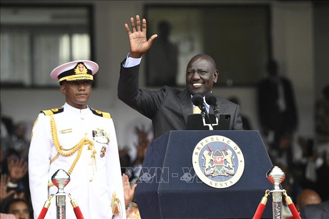 Tân Tổng thống Kenya tuyên thệ nhậm chức 