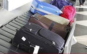 Bắt giữ 5 nhân viên bốc hành lý ở sân bay Nội Bài giật khóa vali, trộm tài sản 