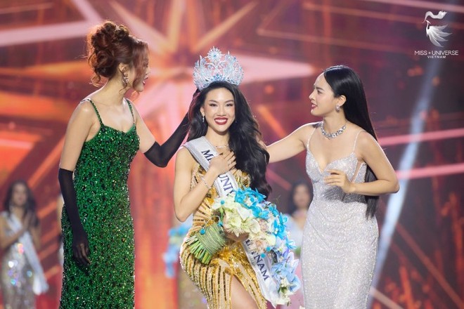 'Miss Universe Vietnam 2023' Bùi Quỳnh Hoa từng nếm không ít thất bại, đăng quang gây tranh cãi  