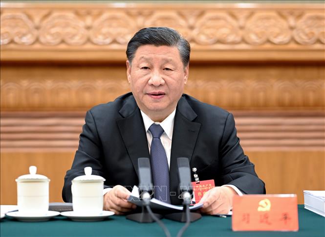 Đại hội XX Đảng Cộng sản Trung Quốc: Tổng Bí thư Tập Cận Bình chủ trì phiên họp thứ 3 của Đoàn Chủ tịch 