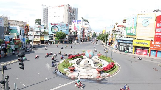 TP Hồ Chí Minh: Thu nội địa 10 tháng sụt giảm so với cùng kỳ