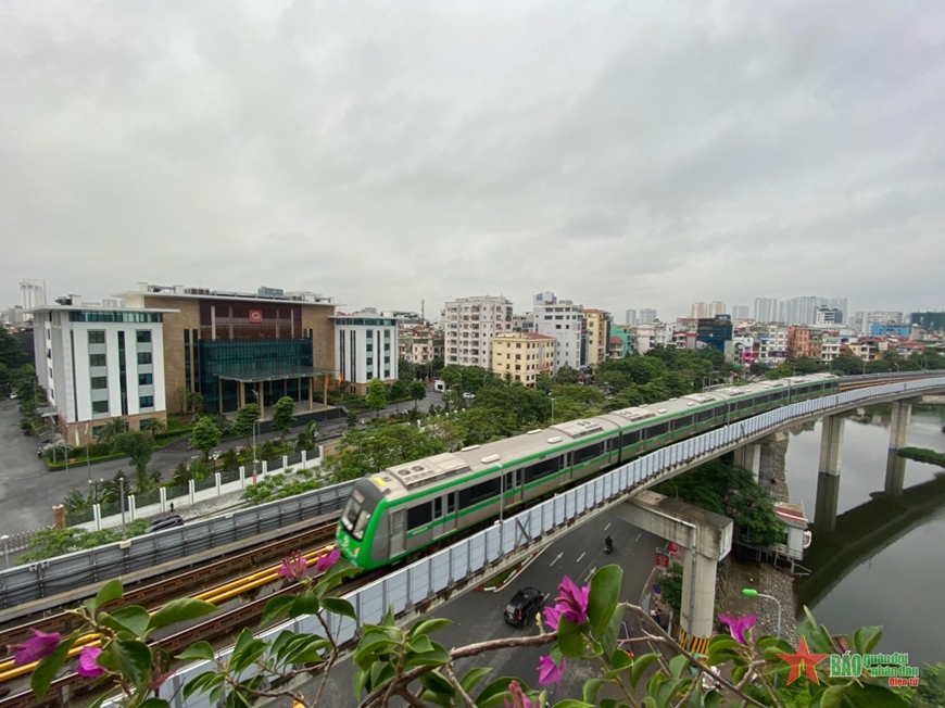 Tuyến đường sắt Cát Linh-Hà Đông chính thức đi vào khai thác thương mại