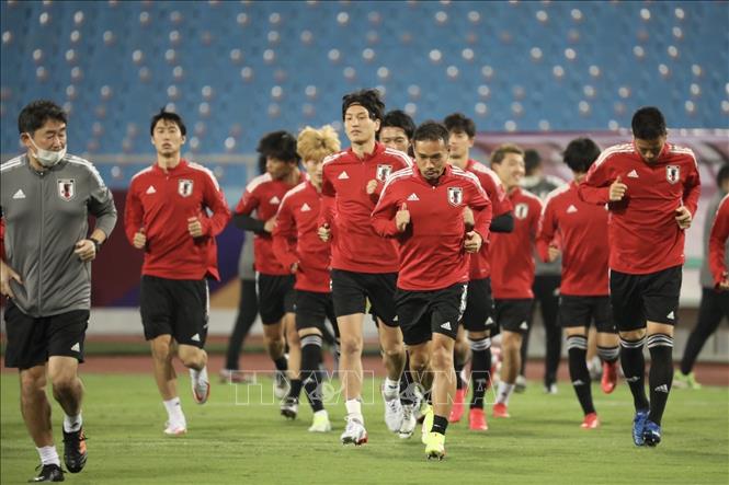 Đội tuyển Nhật Bản làm quen với sân Mỹ Đình 