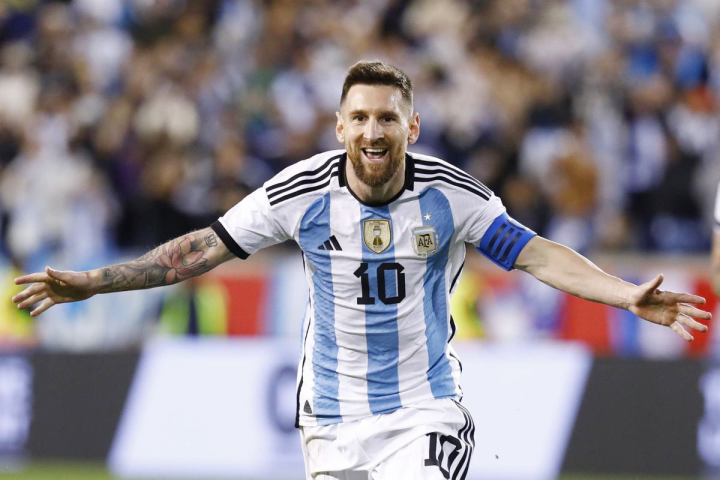 Vũ điệu cuối của thiên tài Messi ở sân khấu World Cup 