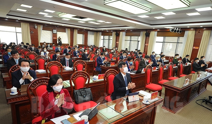 Thảo luận tại Hội nghị lần thứ 7 Ban Chấp hành Đảng bộ tỉnh khóa XVII