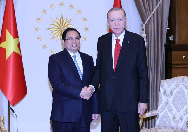 Thủ tướng Phạm Minh Chính hội kiến Tổng thống Thổ Nhĩ Kỳ Recep Tayyip Erdogan 