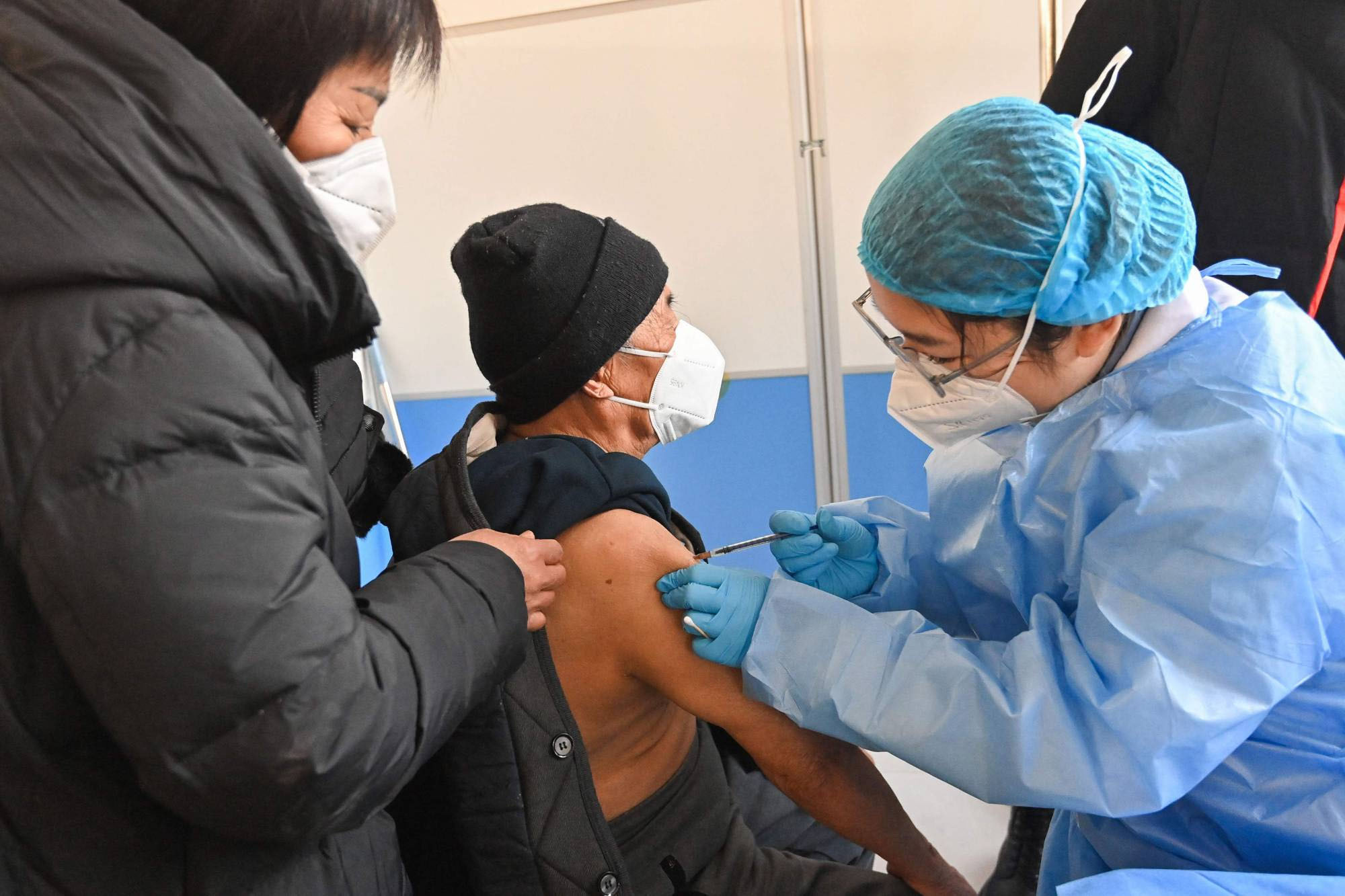 Mỹ đề nghị chia sẻ vắc xin Covid-19 với Trung Quốc