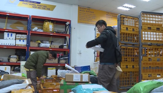 Bưu điện Hải Dương phấn đấu không để hàng hóa tồn đọng khi nghỉ Tết