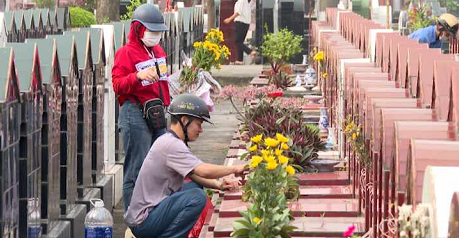 TẢO MỘ SỚM DỊP TIẾT THANH MINH