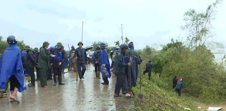 THANH HÀ TẬP TRUNG ỨNG PHÓ VỚI LŨ DÂNG CAO