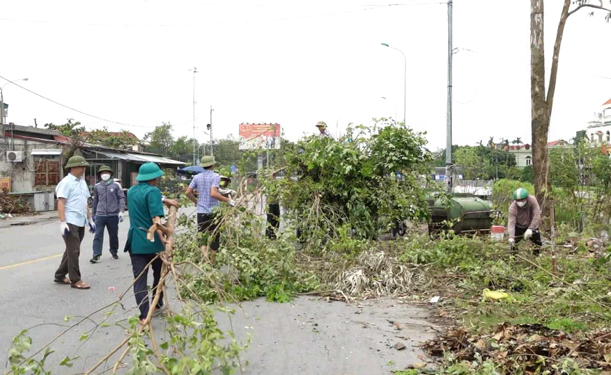 THÀNH ĐÔNG NGÀY MỚI: THÀNH PHỐ HẢI DƯƠNG CHUNG TAY TỔNG DỌN VỆ SINH MÔI TRƯỜNG